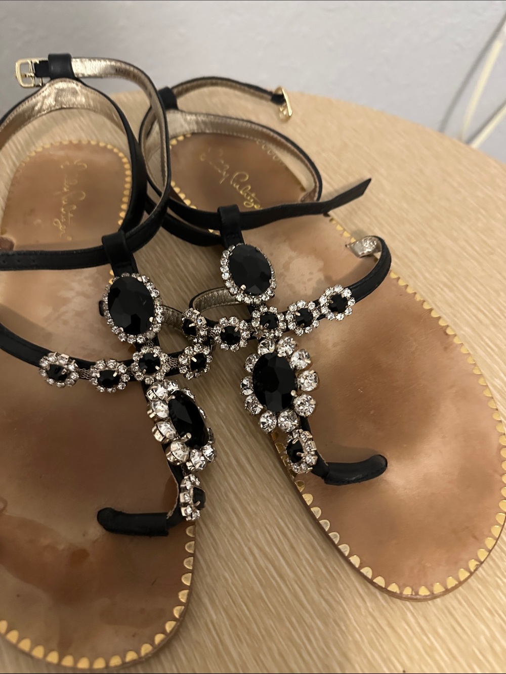 Lilly Pulitzer Black Sandals Size 8